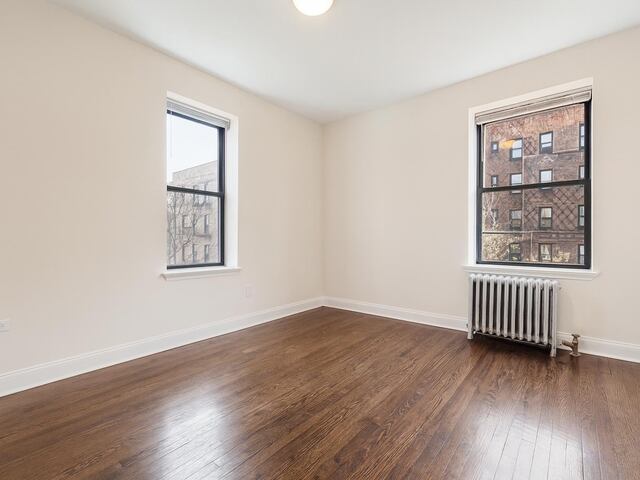 1-Bedroom at 105 Pinehurst Avenue