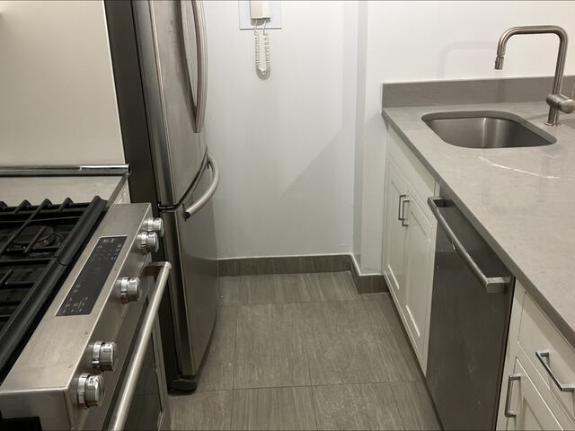 1-Bedroom at The Murray Hill