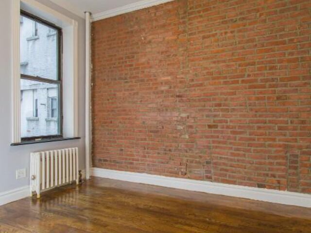 2-Bedroom at 68 Clinton Street