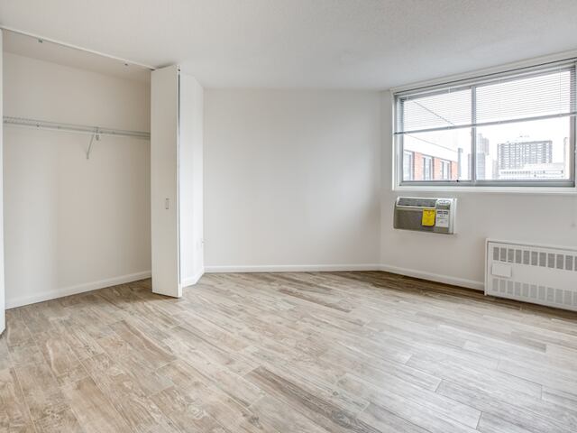 4-Bedroom at Kips Bay Court : 490 Second Ave