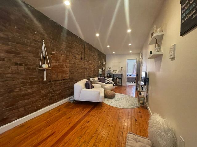 1-Bedroom at 15 Stanton Street