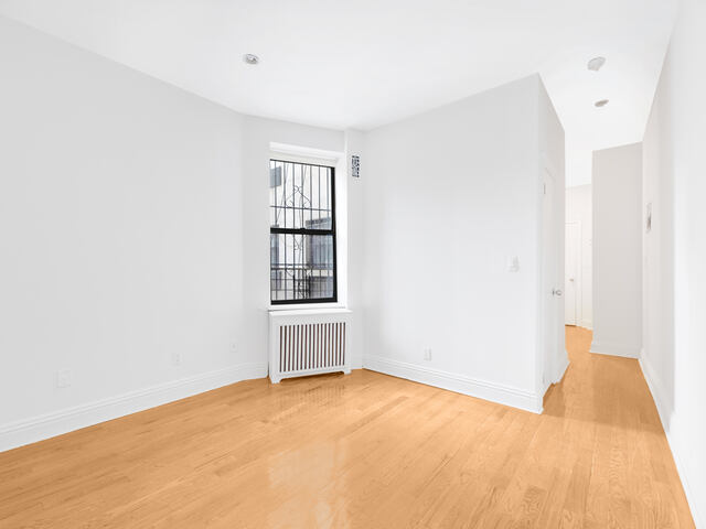 1-Bedroom at 414 West 49th Street