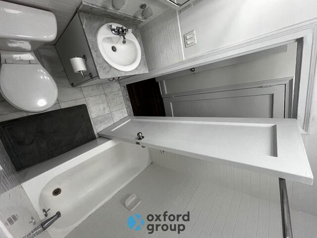 1-Bedroom at 106 East 81st Street