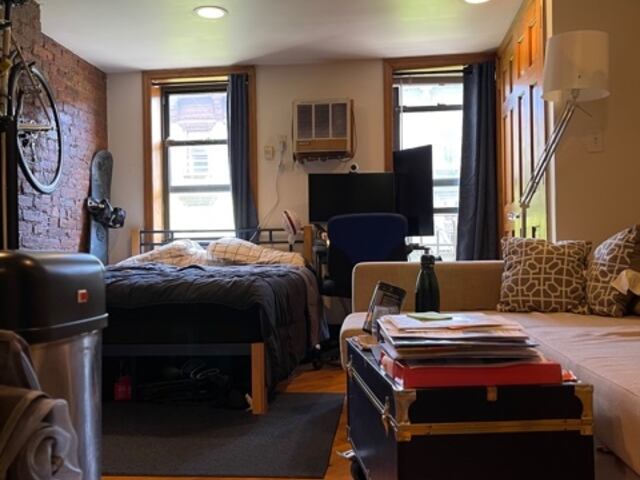 Studio at 126 East 7th Street
