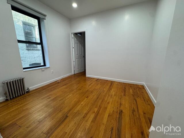 1-Bedroom at 171 East 101th Street