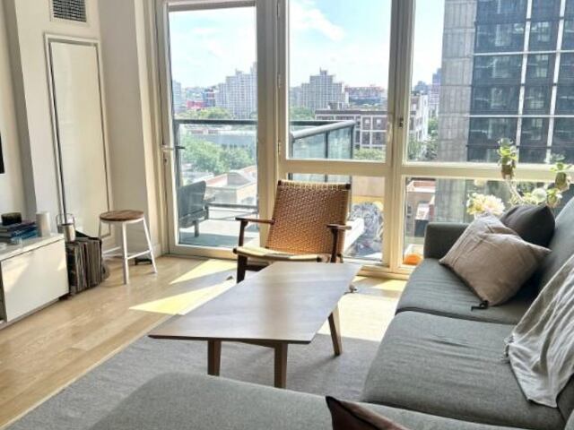 1-Bedroom at 33 Bond Street