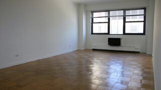 Studio at Ambassador East (Manhattan)