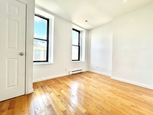 3-Bedroom at 953 Columbus Ave