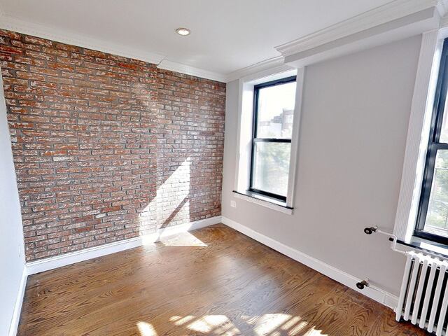 2-Bedroom at 325 East 5th Street