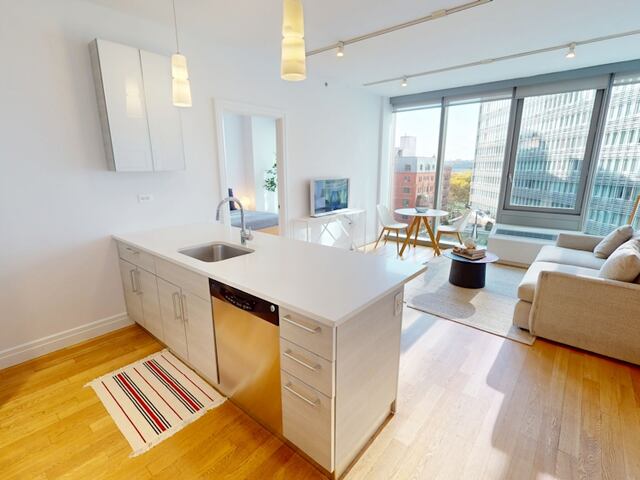 2-Bedroom at Mercedes House