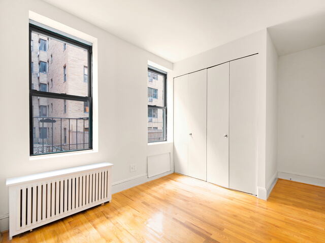 3-Bedroom at 226 East 70th Street