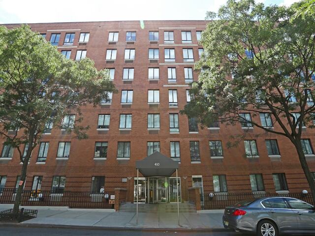 1-Bedroom at Midwest Court