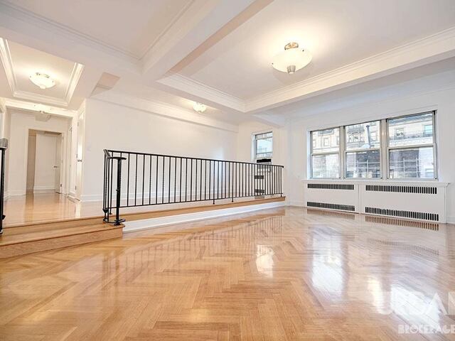 3-Bedroom at 10 West 74th Street