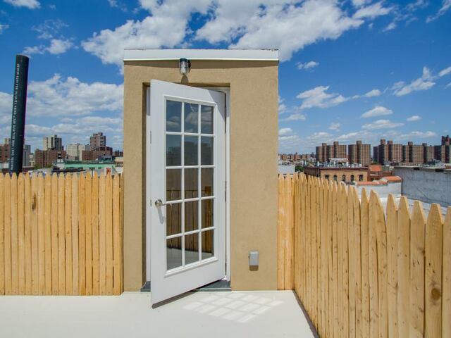 2-Bedroom at 1590 Lexington Avenue