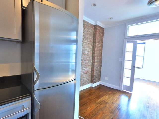 2-Bedroom at 722 Tenth Avenue