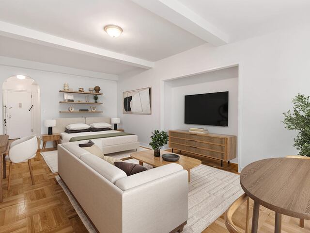 Studio at The Beaux Arts: 307 East 44th