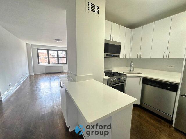 2-Bedroom at 138 East 16th Street