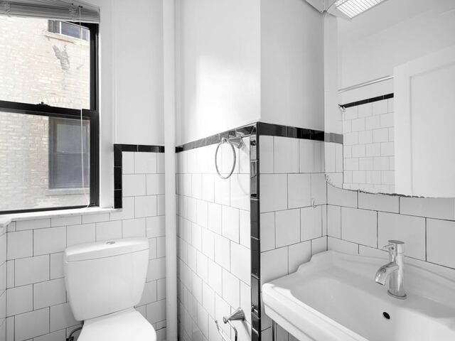 Studio at 19 West 69th Street