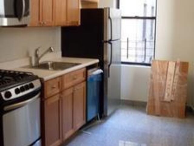 2-Bedroom at 640 Fort Washington Avenue