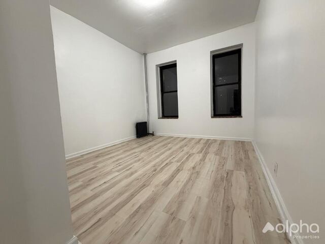 2-Bedroom at 321 East 108th Street