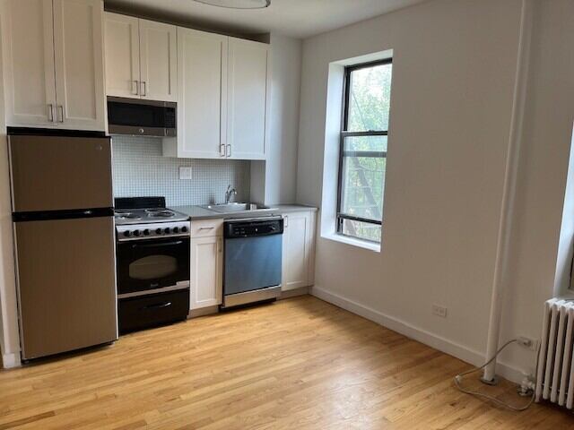 1-Bedroom at Sullivan Mews: 107 Sullivan