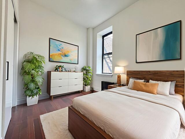 2-Bedroom at The Westbourne : 609 West 137th