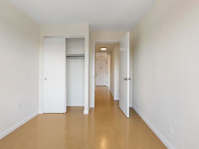 3-Bedroom at LeFrak City: Melbourne