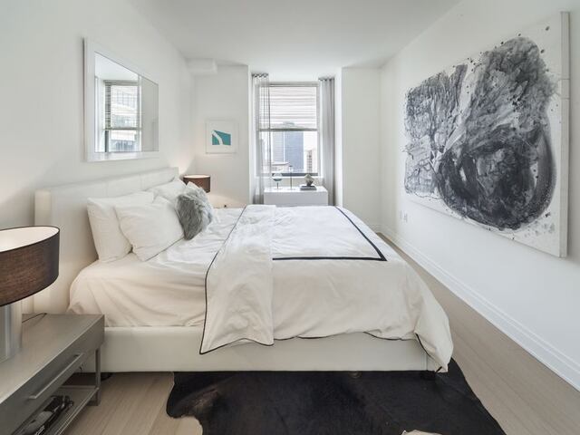 1-Bedroom at 70 Pine Street