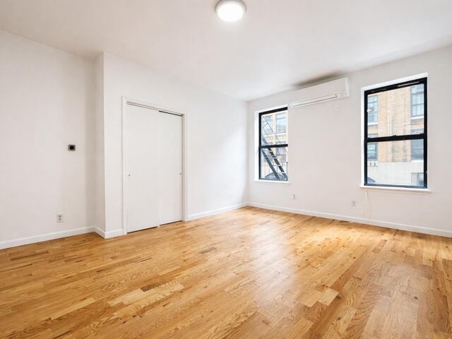 Studio at 346 West 52nd Street