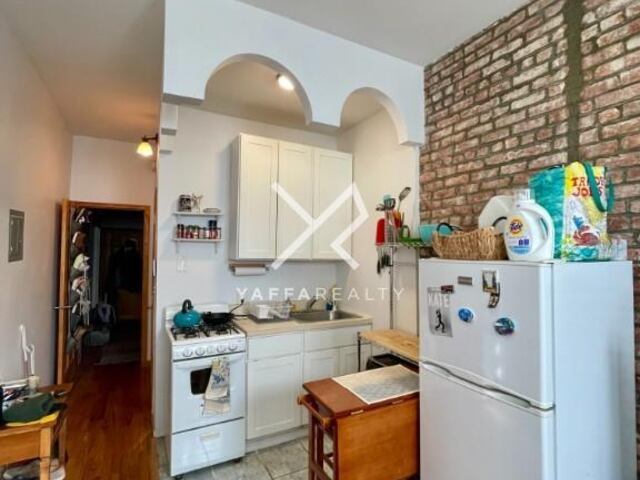 1-Bedroom at 807 Saint Johns Place