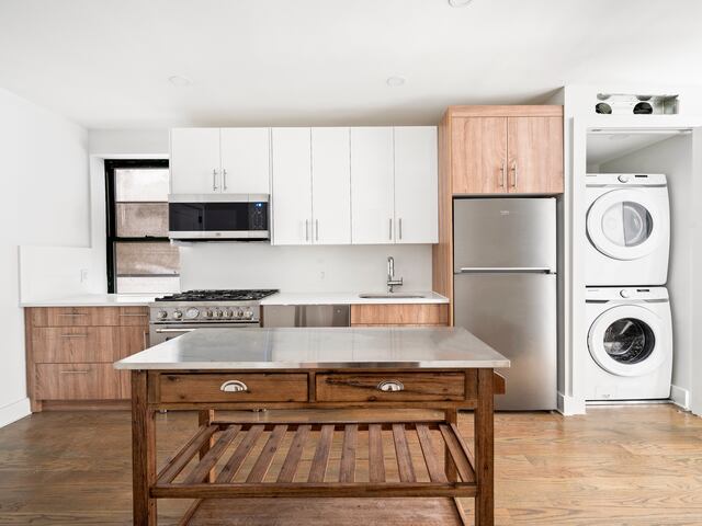 4-Bedroom at 226 East 70th Street