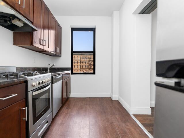 5-Bedroom at 285 St. Nicholas Avenue