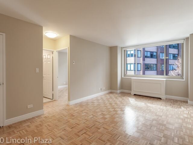 1-Bedroom at 30 Lincoln Plaza