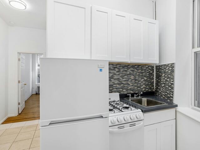 1-Bedroom at 11 Stanton Street