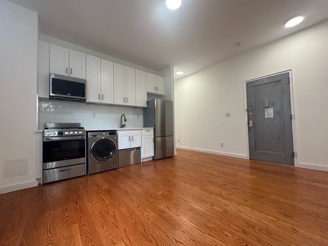 3-Bedroom at 452 Fort Washington Avenue