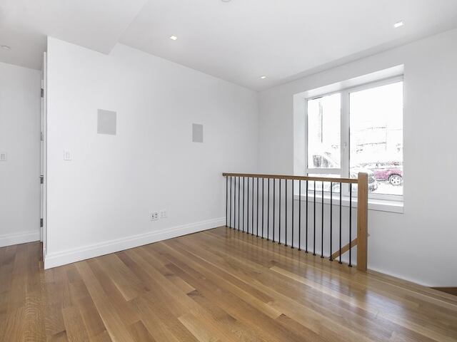 2-Bedroom at 1329 Myrtle Avenue