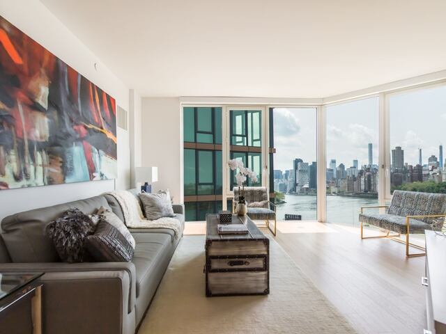 1-Bedroom at 10 Halletts Point