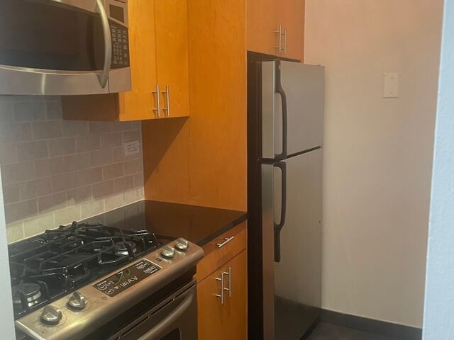 1-Bedroom at Wellesley