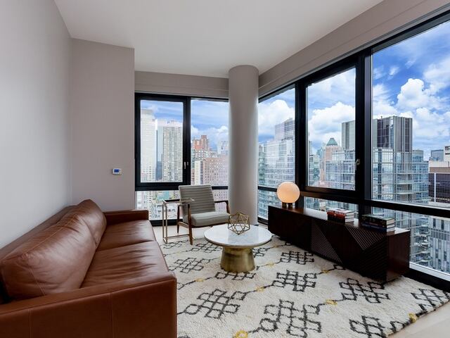 3-Bedroom at 21 West End Avenue