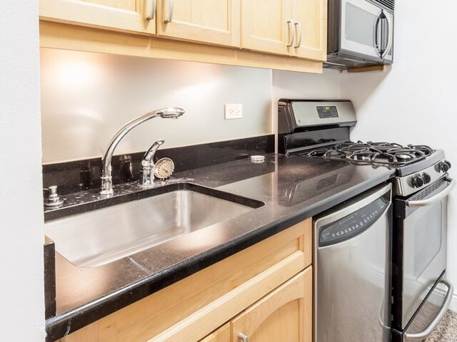 1-Bedroom at Claridge House