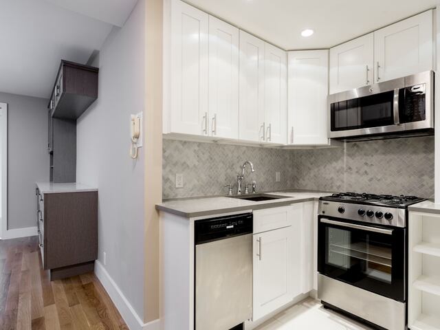 Studio at Park West Village: 792 Columbus Ave