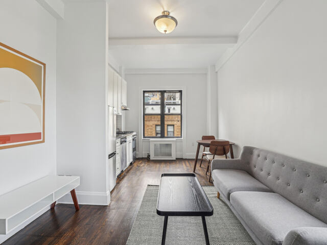 1-Bedroom at 19 West 69th Street