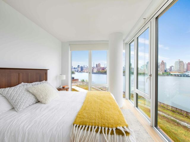 1-Bedroom at 10 Halletts Point