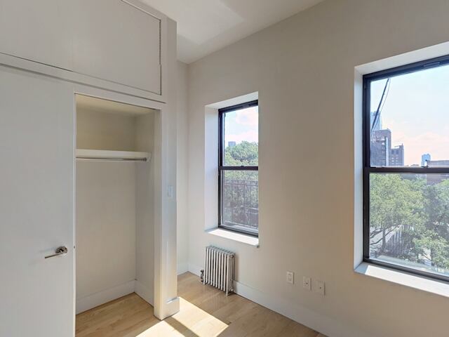 2-Bedroom at 19 Stanton Street
