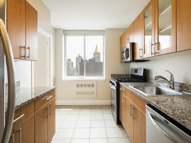 2-Bedroom at The Capitol