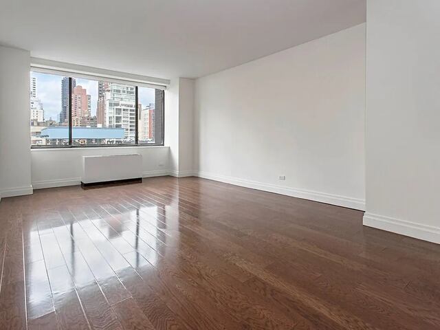 1-Bedroom at Le Triomphe