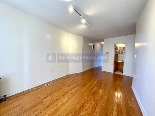 1-Bedroom at 112 Haven Avenue