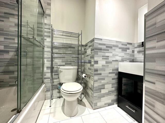 1-Bedroom at 953 Columbus Ave