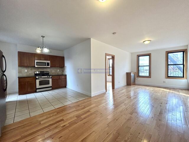 3-Bedroom at 280 Fort Washington Avenue