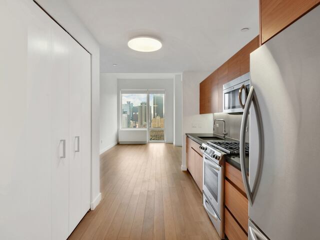 1-Bedroom at Gotham West
